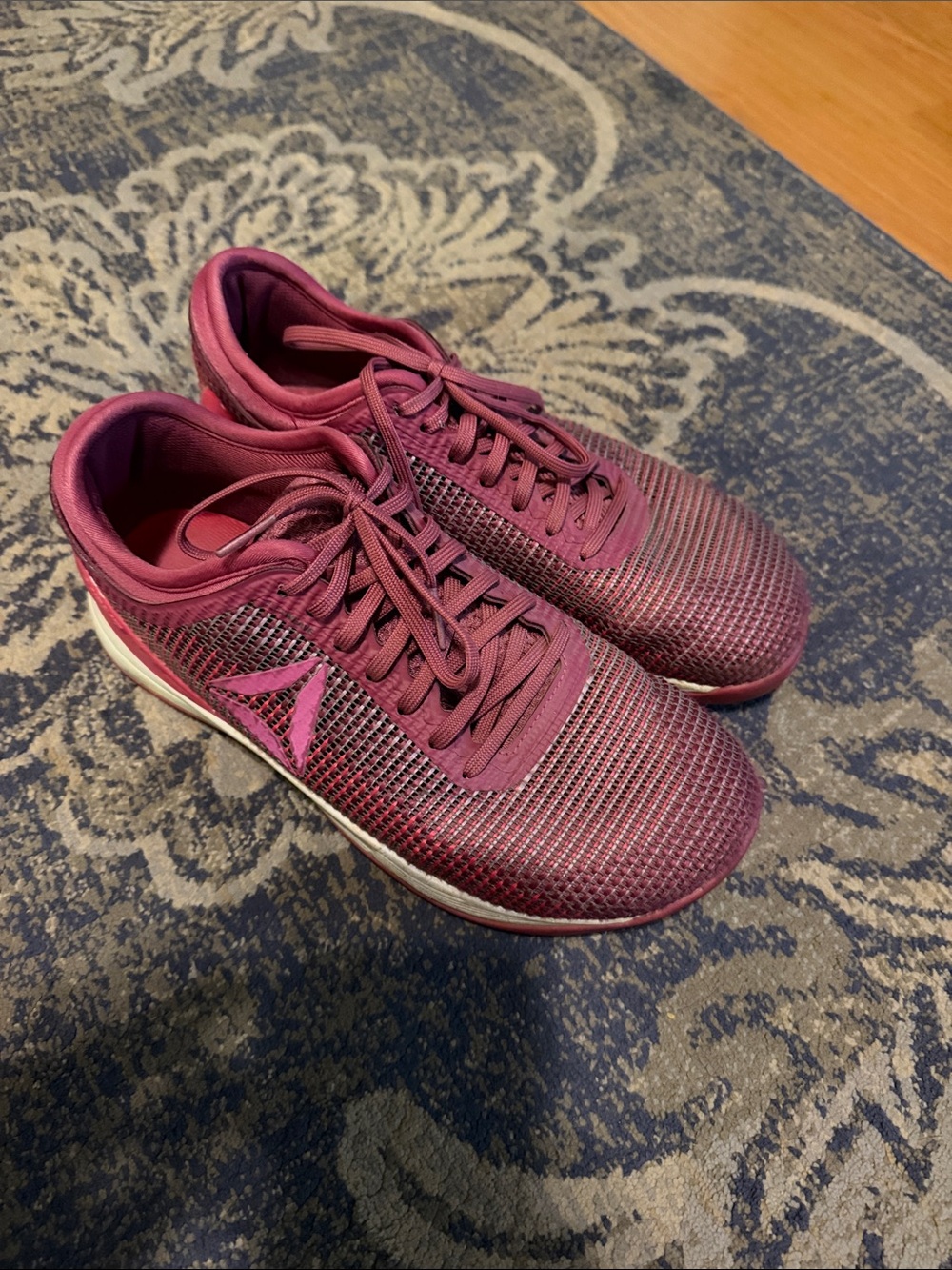Reebok Nano Women's Burgundy Mesh Athletic Sneakers size 8 Crossfit